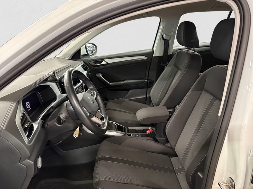 Bild 5 av Volkswagen T-Roc 1,0 TSI 110 HK