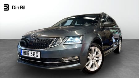 Škoda Octavia Kombi Style 150hk DSG / Drag&Värmare / Premium