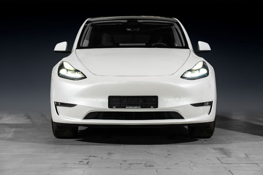 Bilde 3 av Tesla Model Y Long Range AWD Krok App Forvarme Varmepumpe Autopilot