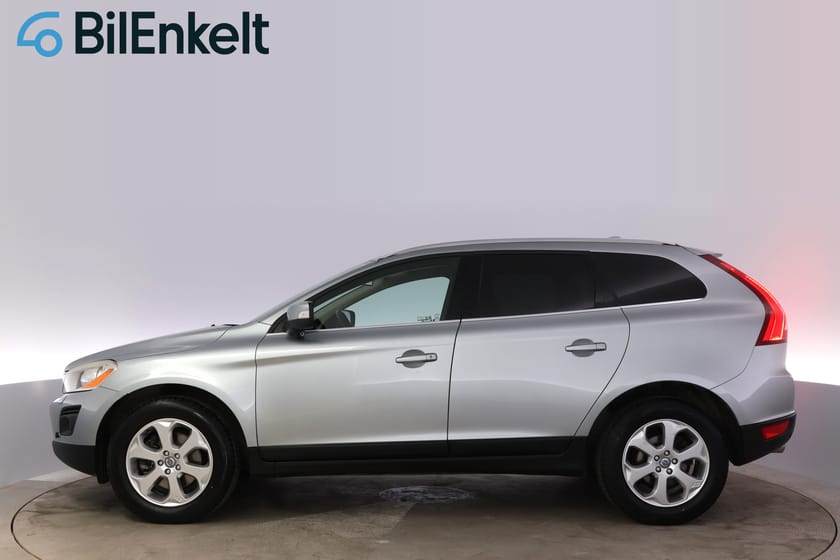Bild 5 av Volvo XC60 2.4 AWD Summum BLIS D-Värme Drag 163hk