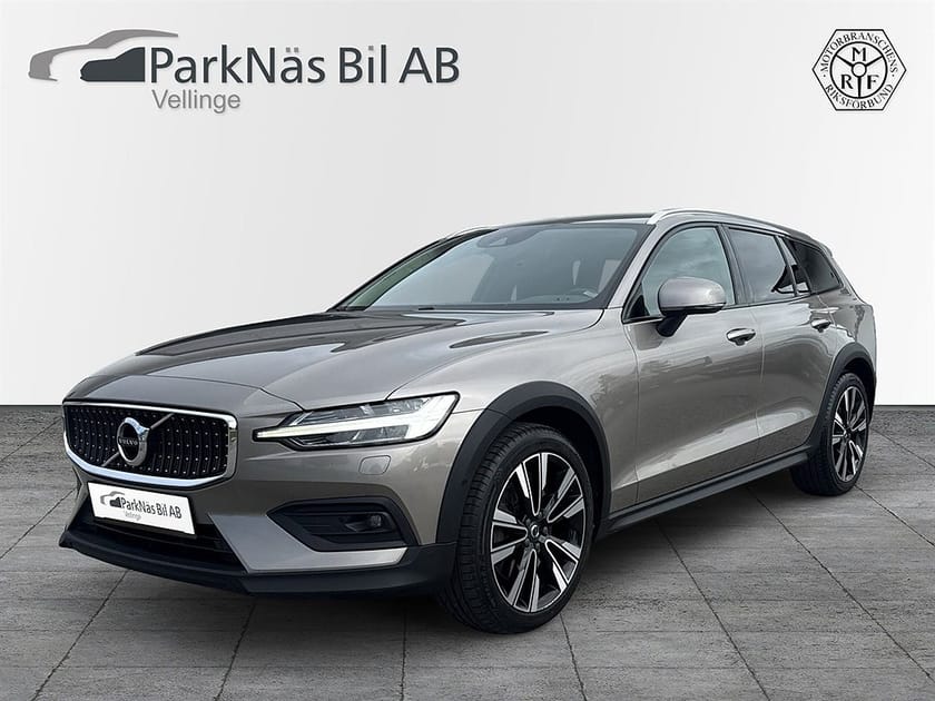 Bild 2 av Volvo V60 Cross Country D4 AWD B&W NAVI