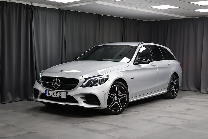 Bild 1 av Mercedes-Benz C 300 T de AMG Premium Night Edition Drag LED