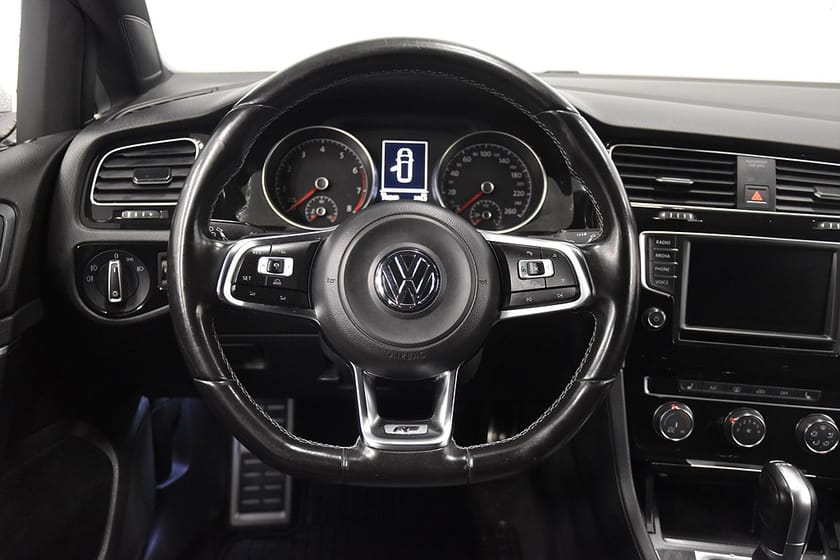 Bild 2 av Volkswagen Golf Sportscombi SC 1.4 TSI Aut R-Line AdaptivF Drag M-värm Nybes 150hk