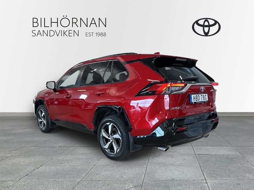 Bild 3 av Toyota RAV4 Plug-in Hybrid 2,5 Laddhybrid AWD-i X-Edition Drag Vinterhjul