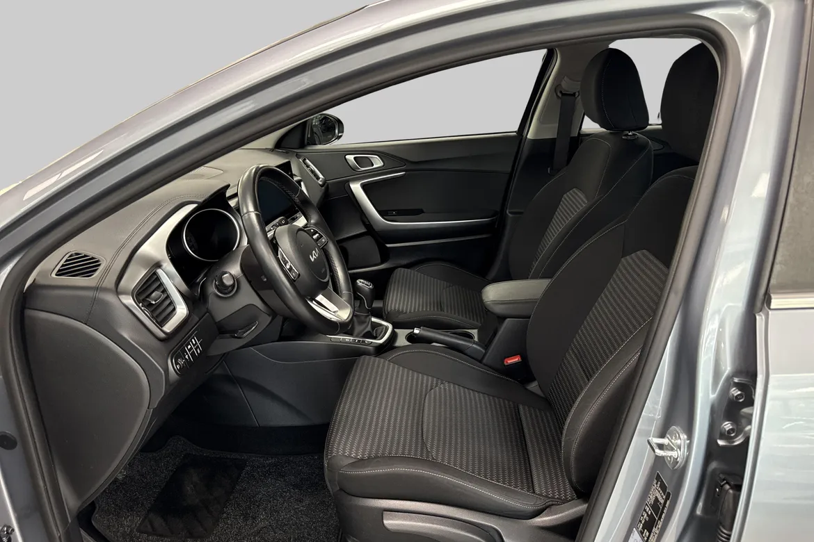 picture of a car