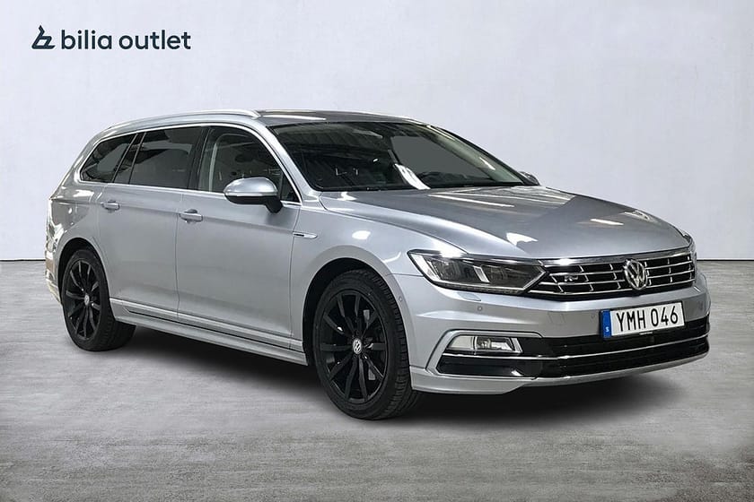 Bild 4 av Volkswagen Passat Sportscombi 2.0 TDI 4Motion R-Line 190hk Cockpit Drag