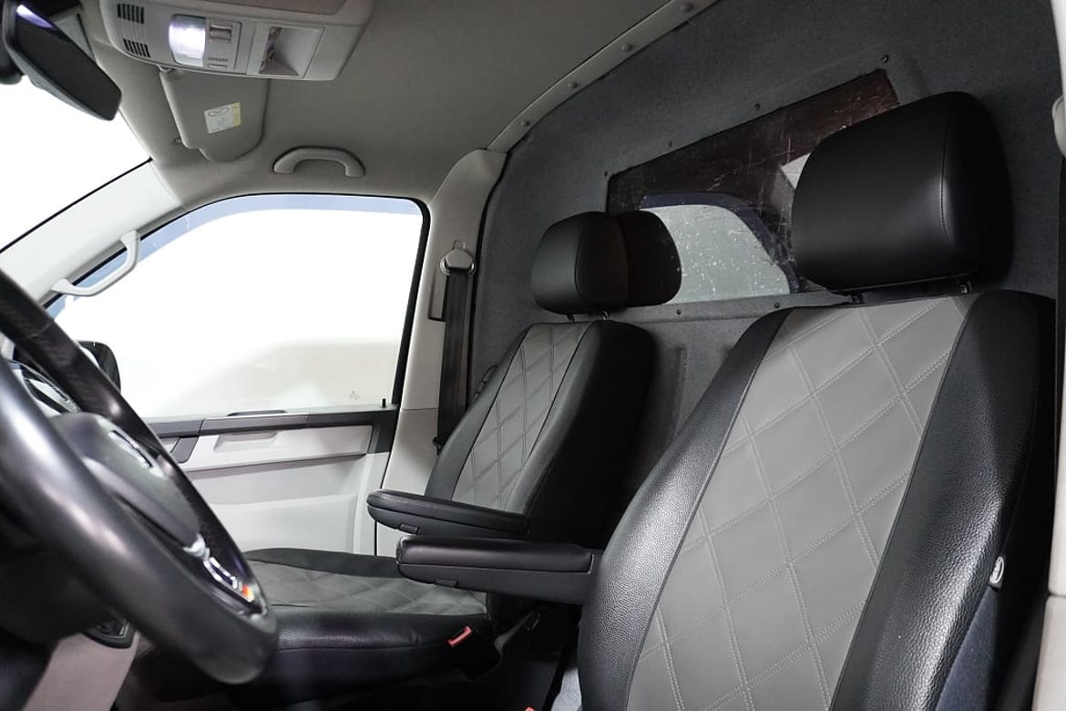 Volkswagen Transporter, bild 9 av 19