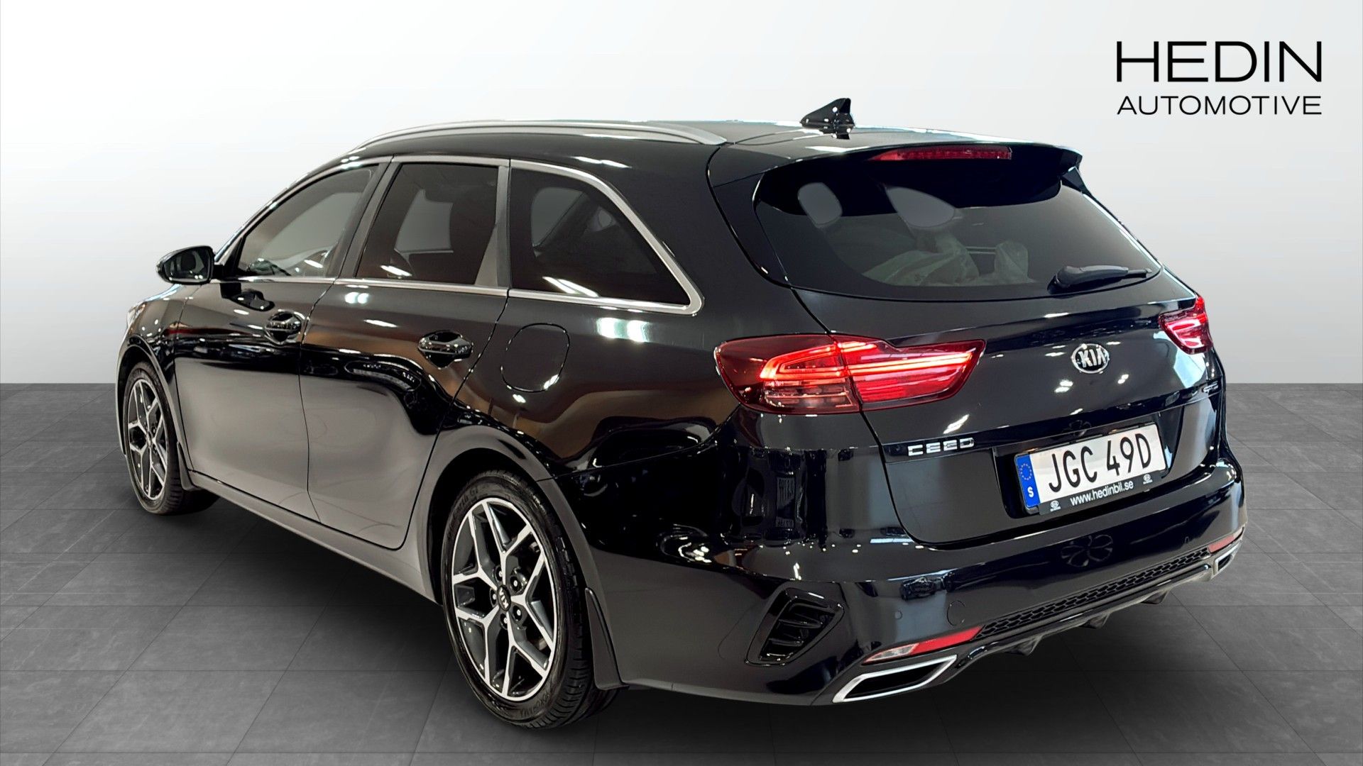 Kia Ceed 1.4 T-GDI DCT GT LINE 2020, photo 2/9