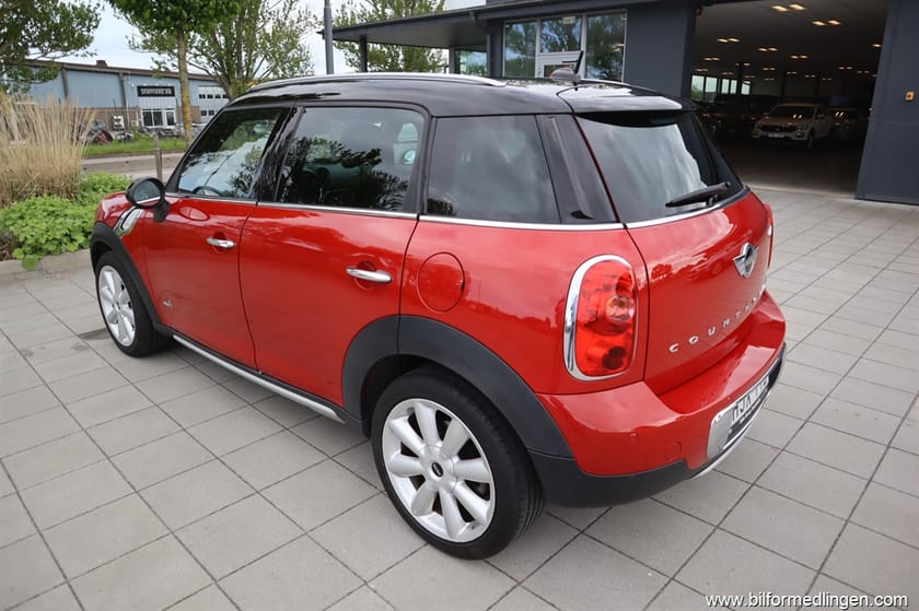 Bild 3 av MINI Countryman Cooper ALL4 1.6  122hk Connected Navi Svensksåld