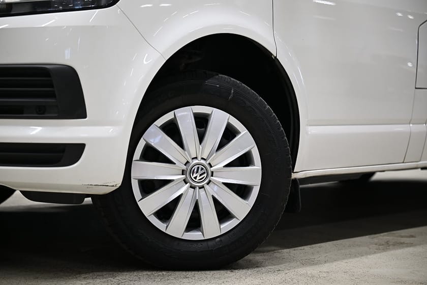 Bild 3 av Volkswagen Caravelle DSG 150HK L2 9-Sits|Drag|Backkamera|M/K-Värmare|EnÄgare