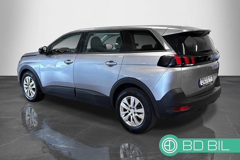 Bild 2 av Peugeot 5008 1.2 PureTech 130 EAT 7-SITS APPLE CARPLAY KAMERA MOMS