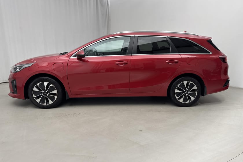 Bild 2 av Kia Ceed Sportswagon Plug-in Hybrid 1.6 SW (141hk) Advance