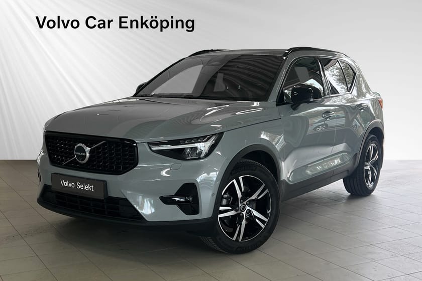 Bild 1 av Volvo XC40 B3 FWD Bensin Plus Dark