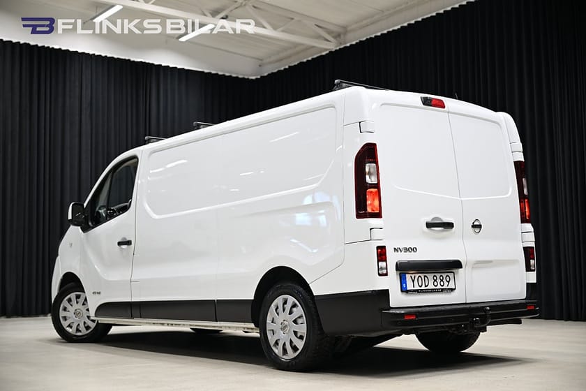 Bild 5 av Nissan NV300 Skåpbil dCi 125HK L2|Inredning|Drag|Värmare|GPS|Backkamera
