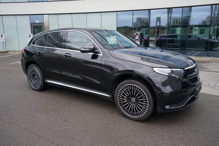 Bilde 2 av Mercedes-Benz EQC 400 4MATIC AMG / mye fint utstyr !
