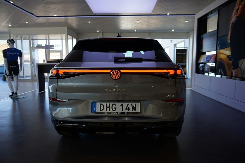 Bild 2 av Volkswagen T-Roc R-LINE  1.5 ETSI 150 HK DSG7