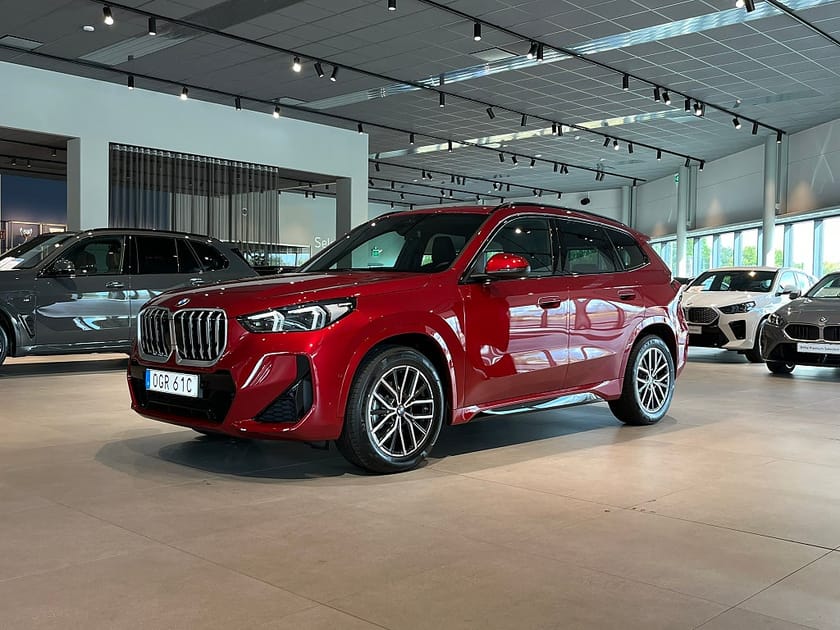 Bild 1 av BMW X1 sDrive18i M Sport D/A Plus Drag Sportstolar Backkamera