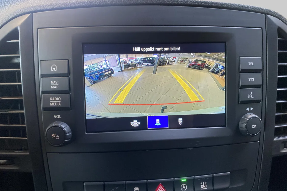 picture of a car