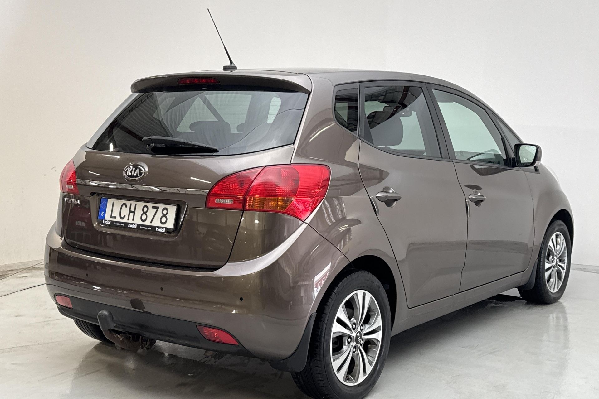 Kia Venga 1.6 CVVT 2017, bild 3/10