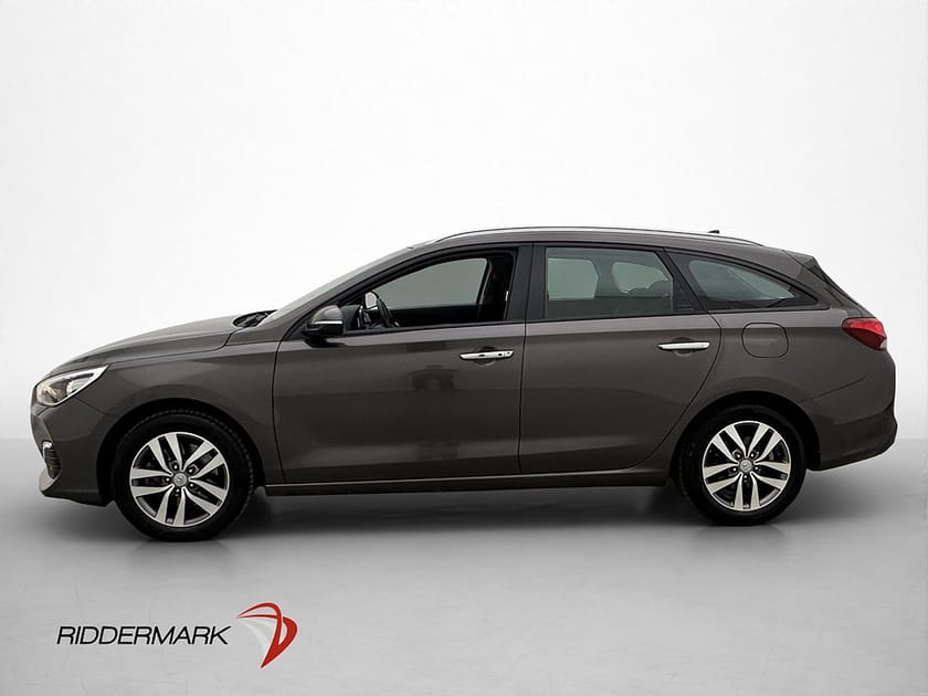 Bild 4 av Hyundai i30 Kombi 1.0 T-GDI 120hk B-Kamera Drag Carplay 1 Brukare