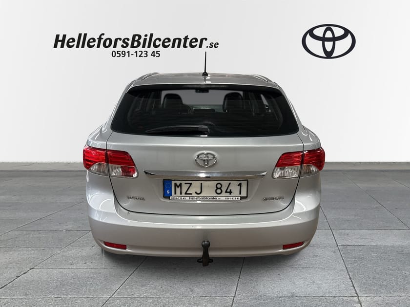 Bild 4 av Toyota Avensis Kombi TS 2,0D 124hk Business DRAG Motorv