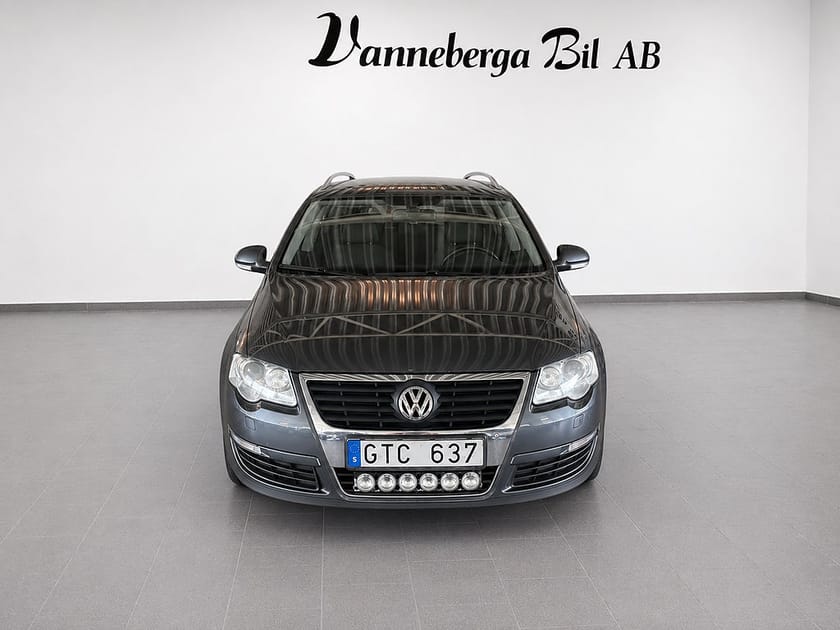 Bild 2 av Volkswagen Passat Variant 1.8 TSI Sportline Drag/Skinn/Euro 5