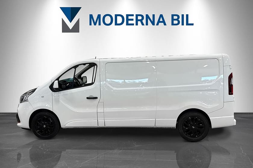Bild 2 av Renault Trafic Skåpbil 2.0 dCi 170hk Racing Spirit Lång Moms Drag Se-Spec!