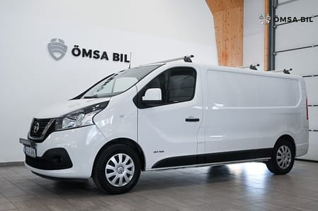 Nissan NV300 Skåpbil 3-Sits 2.9t 2.0 dCi L2H1 Inredd 145hk Vinterdäck