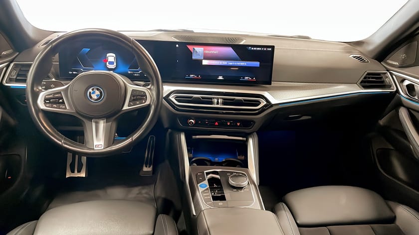 Bild 4 av BMW i4 eDrive40 Gran Coupé 340hp M Sport