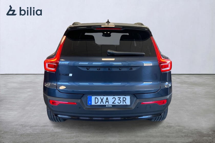 Bild 5 av Volvo EX40 Twin Motor Performance UltraBlack | Pano | H&K | 360 kamera