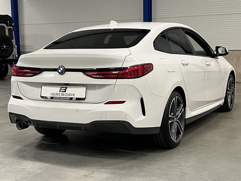Bild 4 av BMW 218i Gran Coupé 218 DCT 136 HK / M Sport / Shadowline / Backkamera /
