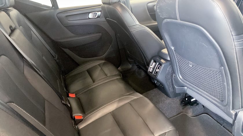 Bild 5 av Volvo XC40 T3 Geartronic 163hk Backkamera - Drag - Navi - R-Design