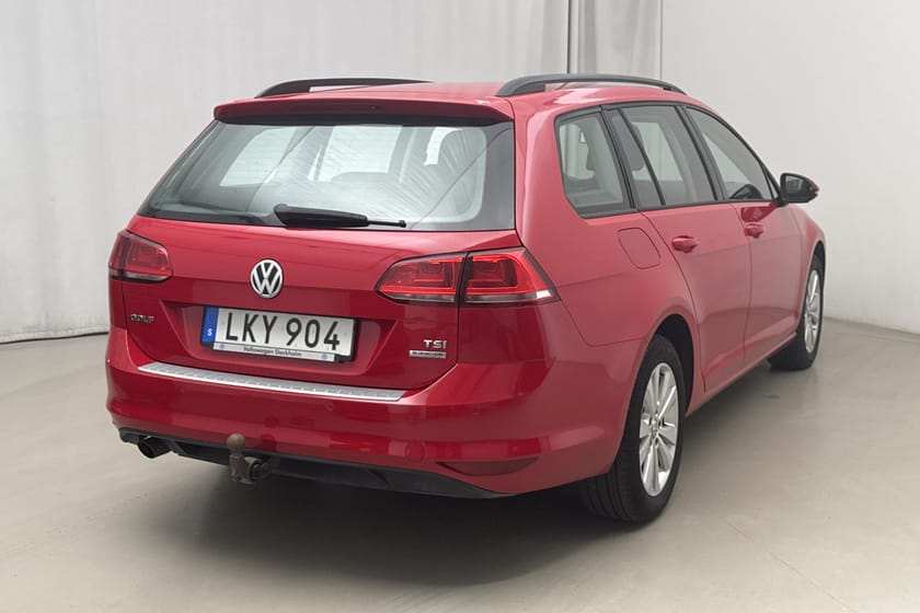 Bild 3 av Volkswagen Golf Sportscombi 1.2 TSI 105hk Masters Drag B-Kam