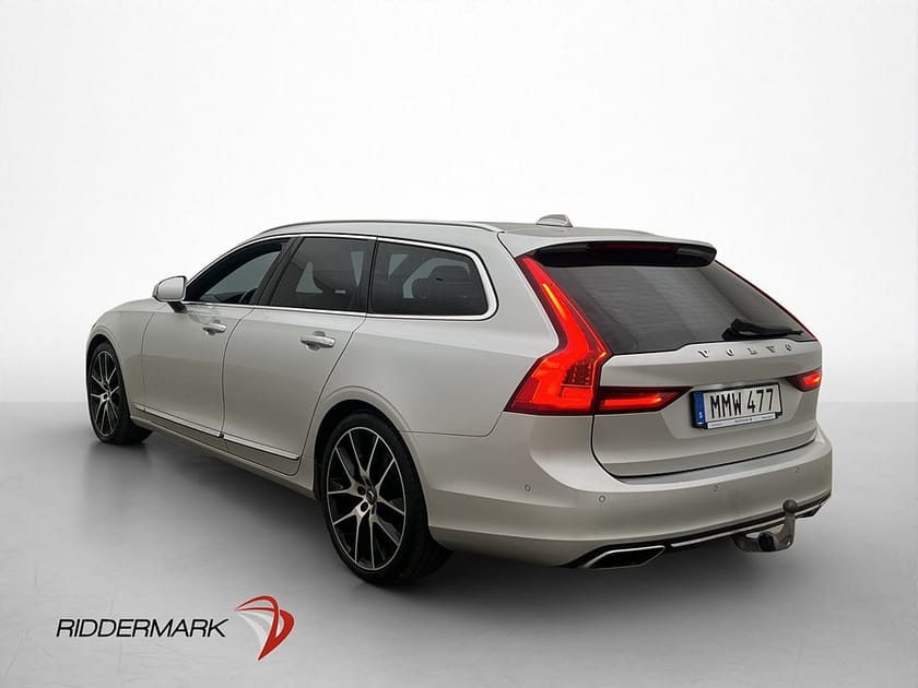 Bild 5 av Volvo V90 D3 Inscription Värm Drag B&W Pano 360° Skinn HUD
