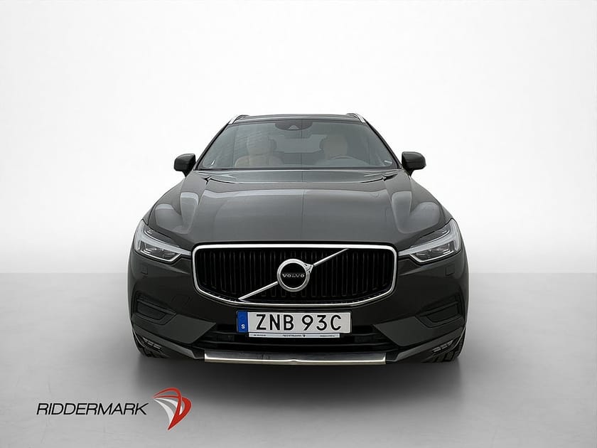 Bild 2 av Volvo XC60 B4 AWD 197hk Momentum Skinn H/K Värm Drag Kamera