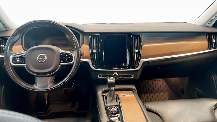 Bild 4 av Volvo S90 D4 AWD Geartronic Drag Rattvärme AWD Backkamera
