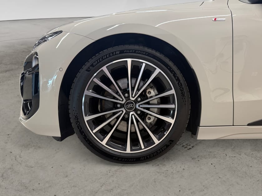 Bild 4 av Audi A6 Sportback e-tron quattro 428 HK S-LINE