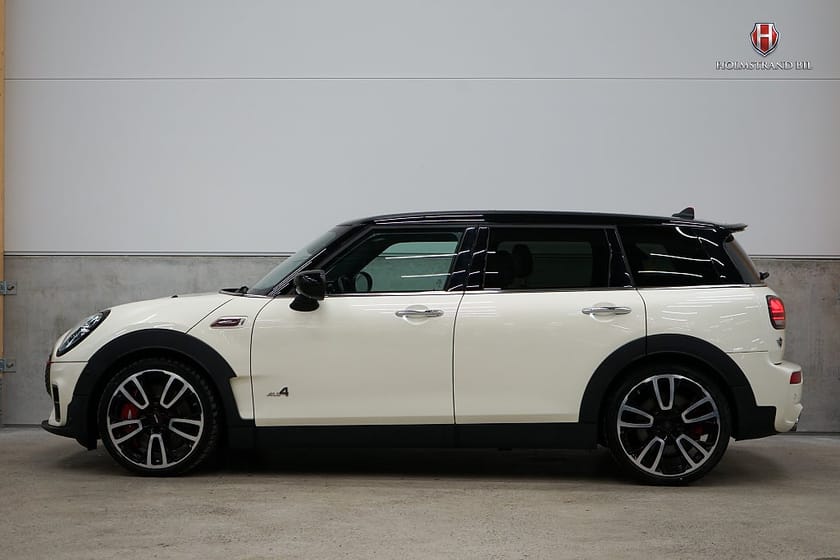 Bild 1 av MINI John Cooper Works ALL4 Clubman JCW Maximize 306hk H/K Kamera Rut-qiult