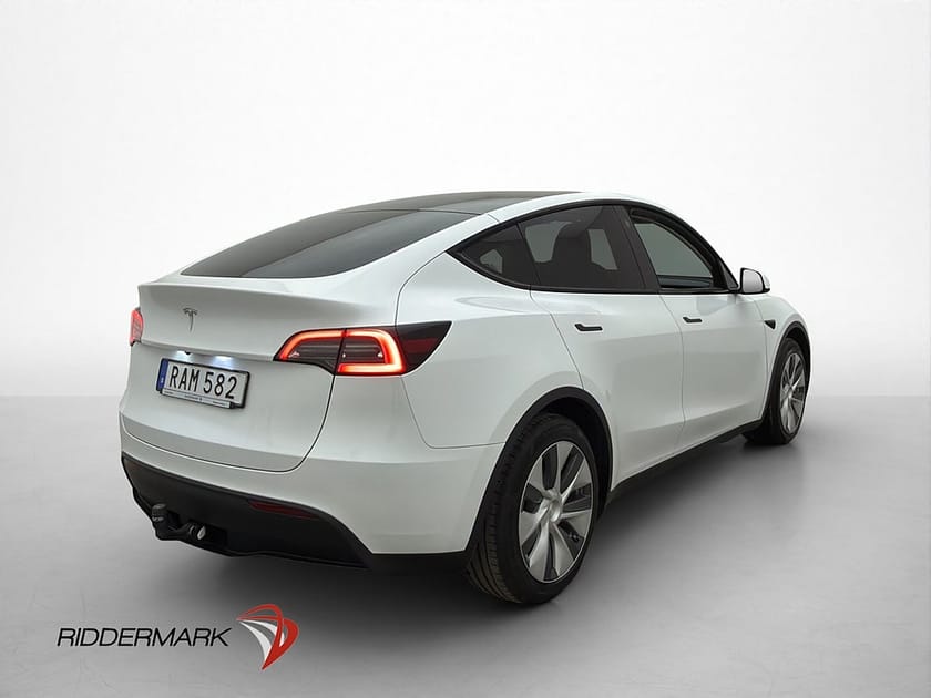Bild 5 av Tesla Model Y Standard Range RWD Autopilot Dragkrok MOMS