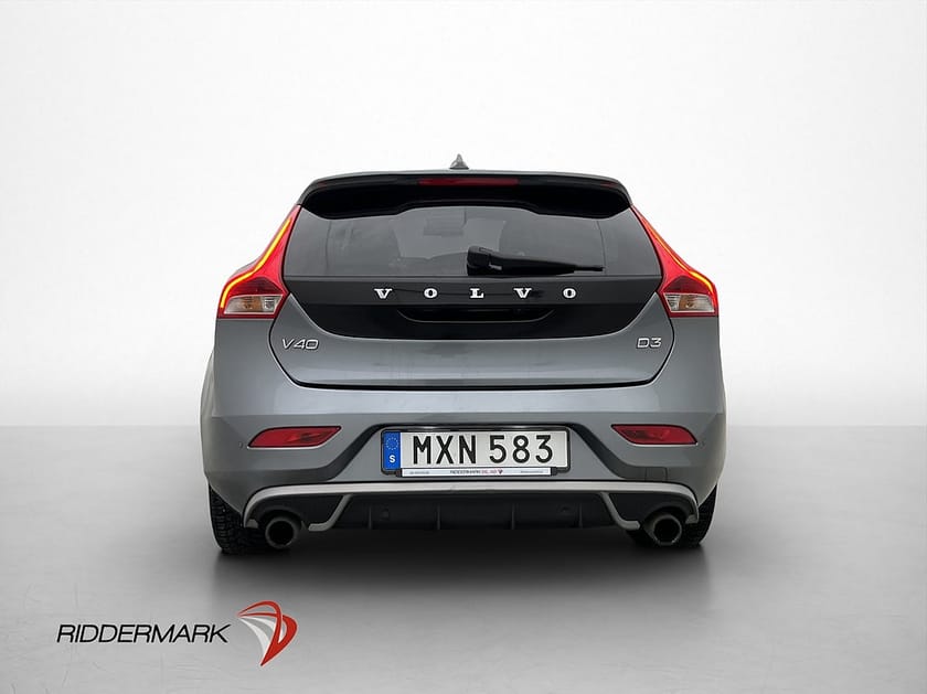 Bild 5 av Volvo V40 D3 150hk R-Design Panorama Skinn Värmare Kamera