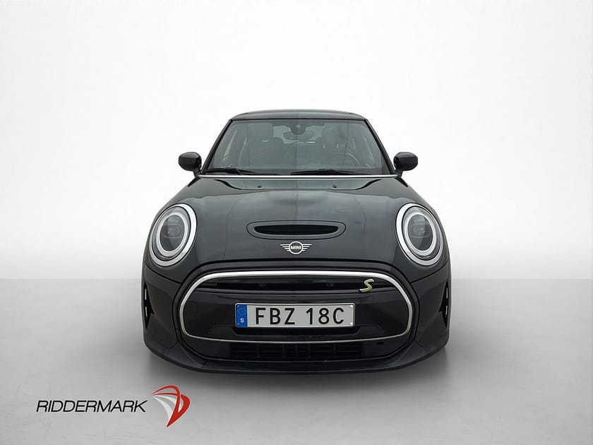 Bild 3 av MINI Cooper SE E 32,6 kWh Navigator Sensorer Farthållare