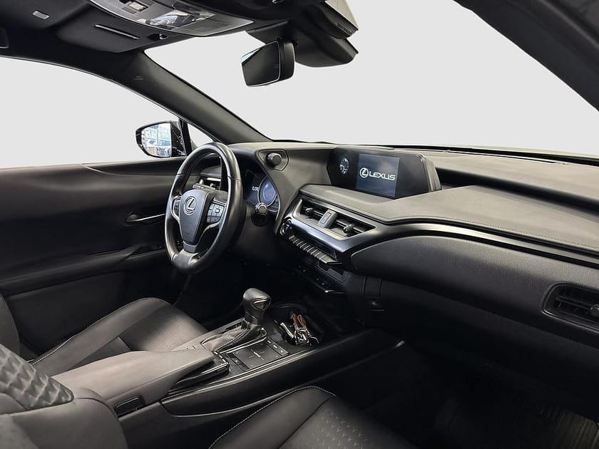 Bild 4 av Lexus UX 250h Comfort Sport Edition