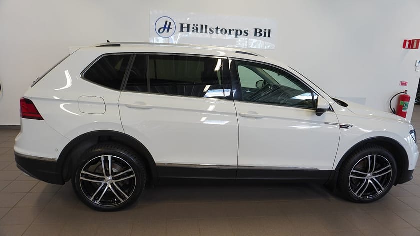 Bild 2 av Volkswagen Tiguan Allspace 5-sätes 2.0 TDI 4Motion GT/DRAGKROK/B-KAMERA