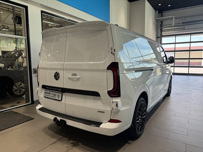 Bild 5 av Volkswagen Transporter T32 2.0 TDI *AFTEN EDITION* LAGERBIL / DRAG / IQ-LIGHT