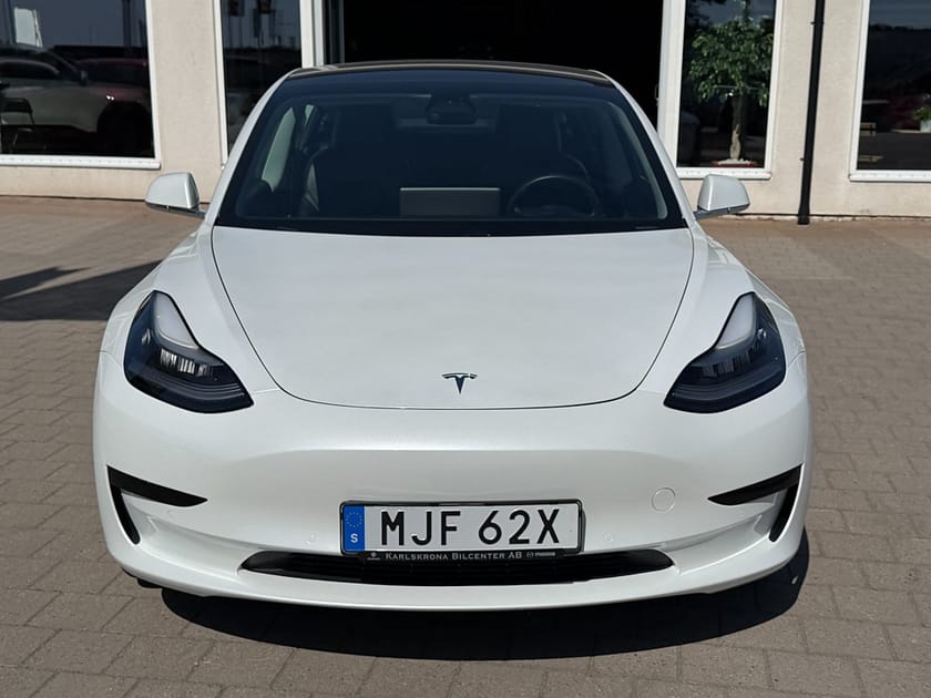 Bild 4 av Tesla Model 3 Standard Range Plus 258hk