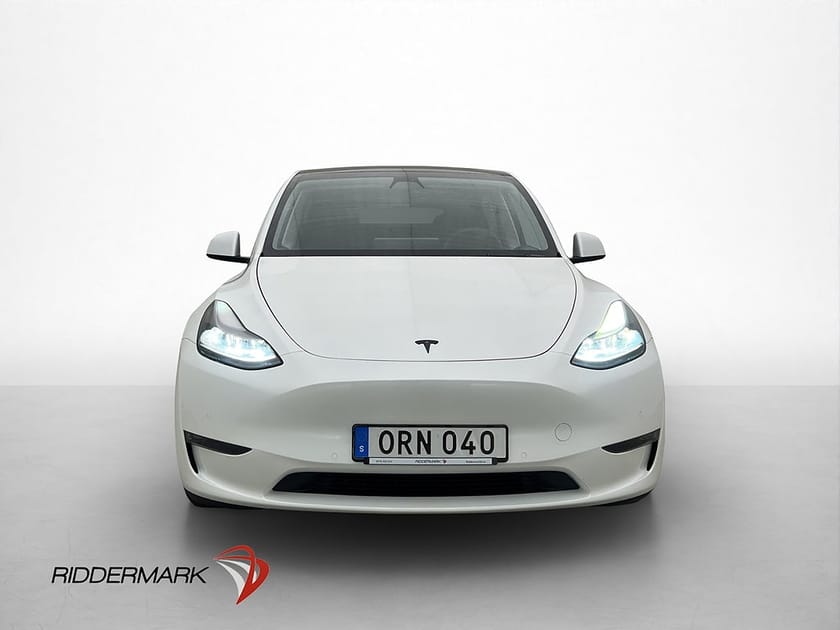 Bild 3 av Tesla Model Y Performance Värmepump Autopilot Rattvärme