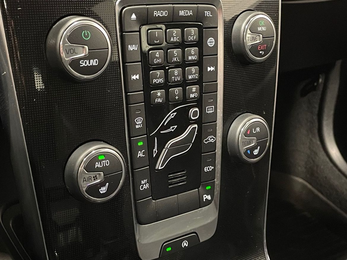 Volvo V40 2018 - miniatyr 16
