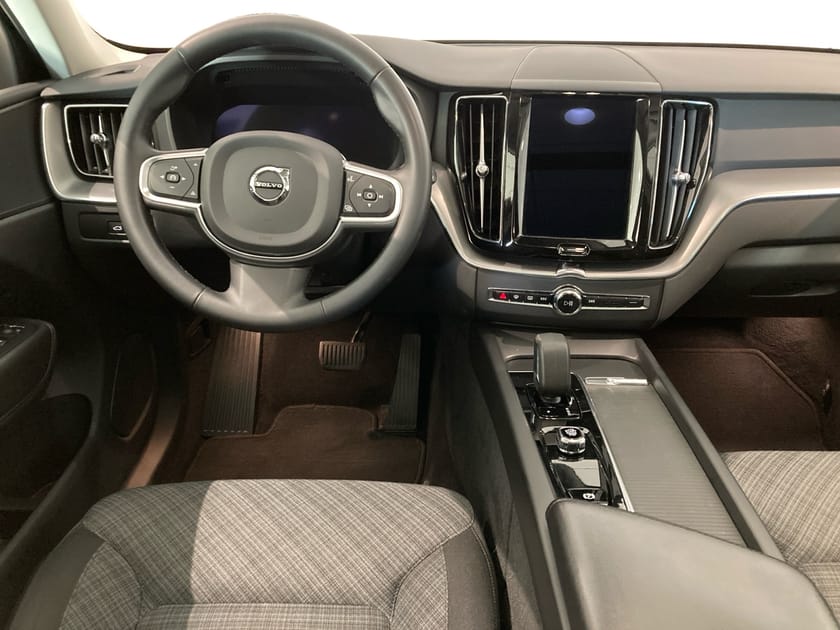 Bild 5 av Volvo XC60 Recharge T6 Core Bright