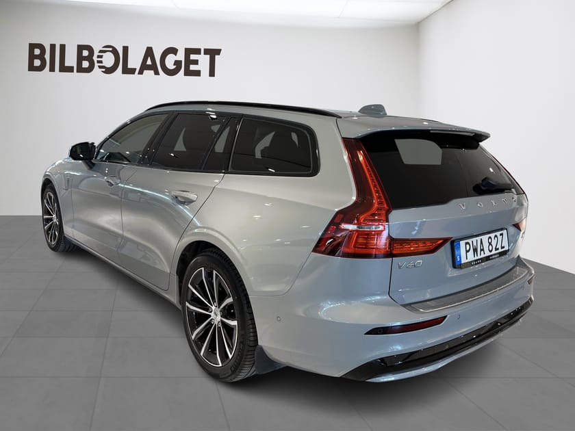 Bild 3 av Volvo V60 T6 Plus Dark Nordic Edition (DRAG/H&K/360)