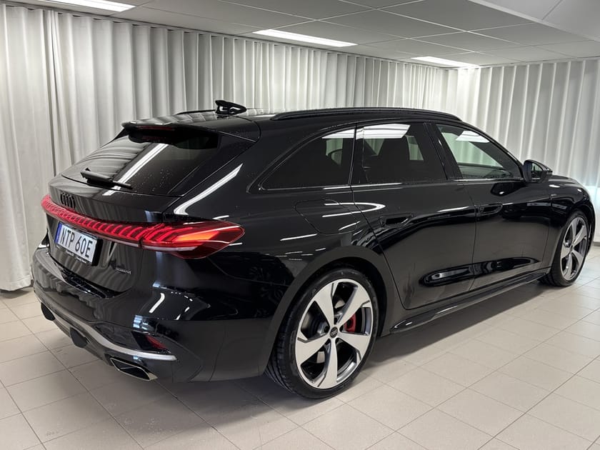 Bild 3 av Audi A5 Avant e-hybrid quattro 270 KW S TRONIC S-line